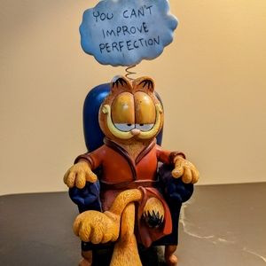 Vintage Garfield Figurine RARE EXCELLENT CONDITION!
